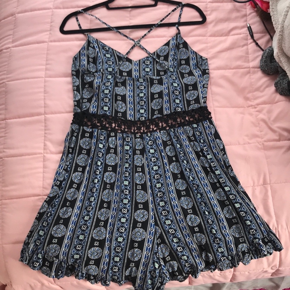 Hollister patterned Romper - Picture 2 of 4